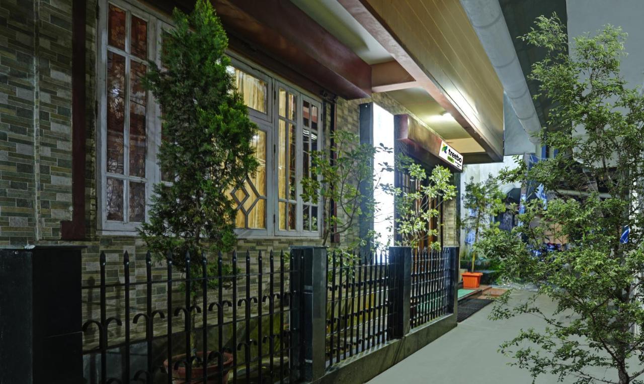 Treebo Trend The Pinewood Hotel Darjeeling  Exterior photo